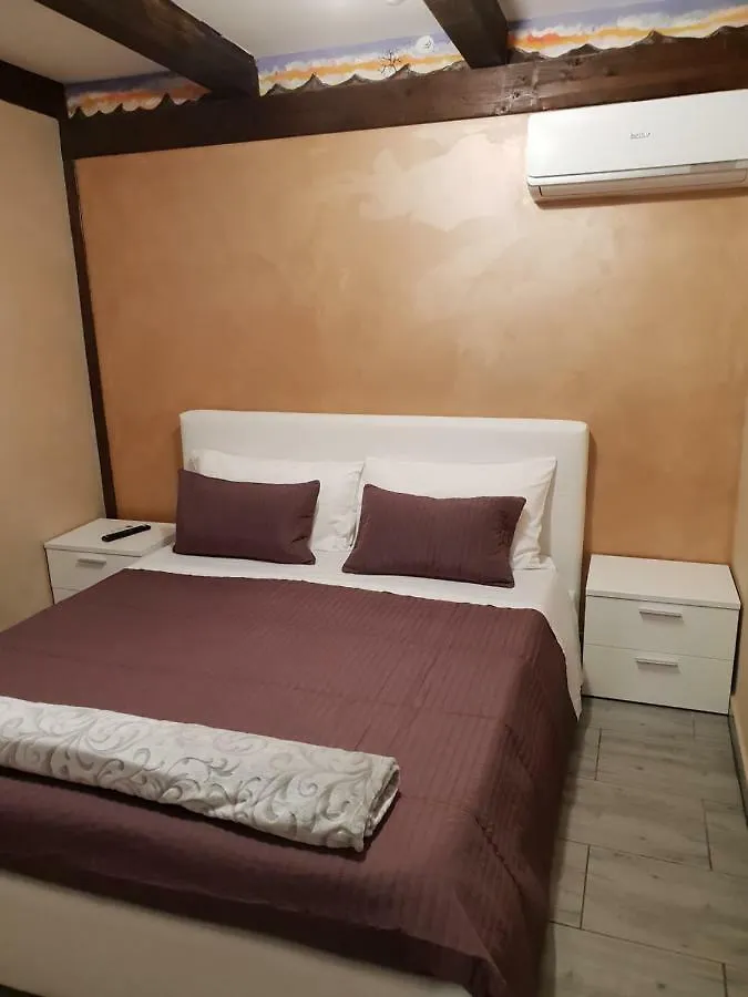 Apartamento cucaracha Catania